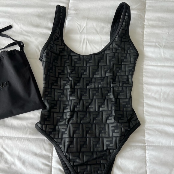 FENDI Black FF Logo Swimsuit Bodysuit One-piece Bathing Suit - Picture 3 of 7